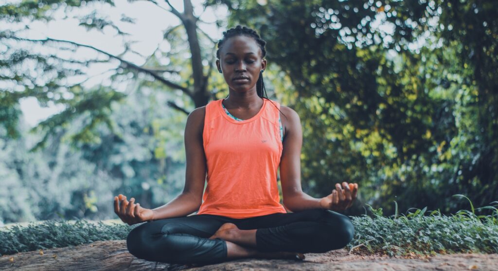 Mulher em Meditação